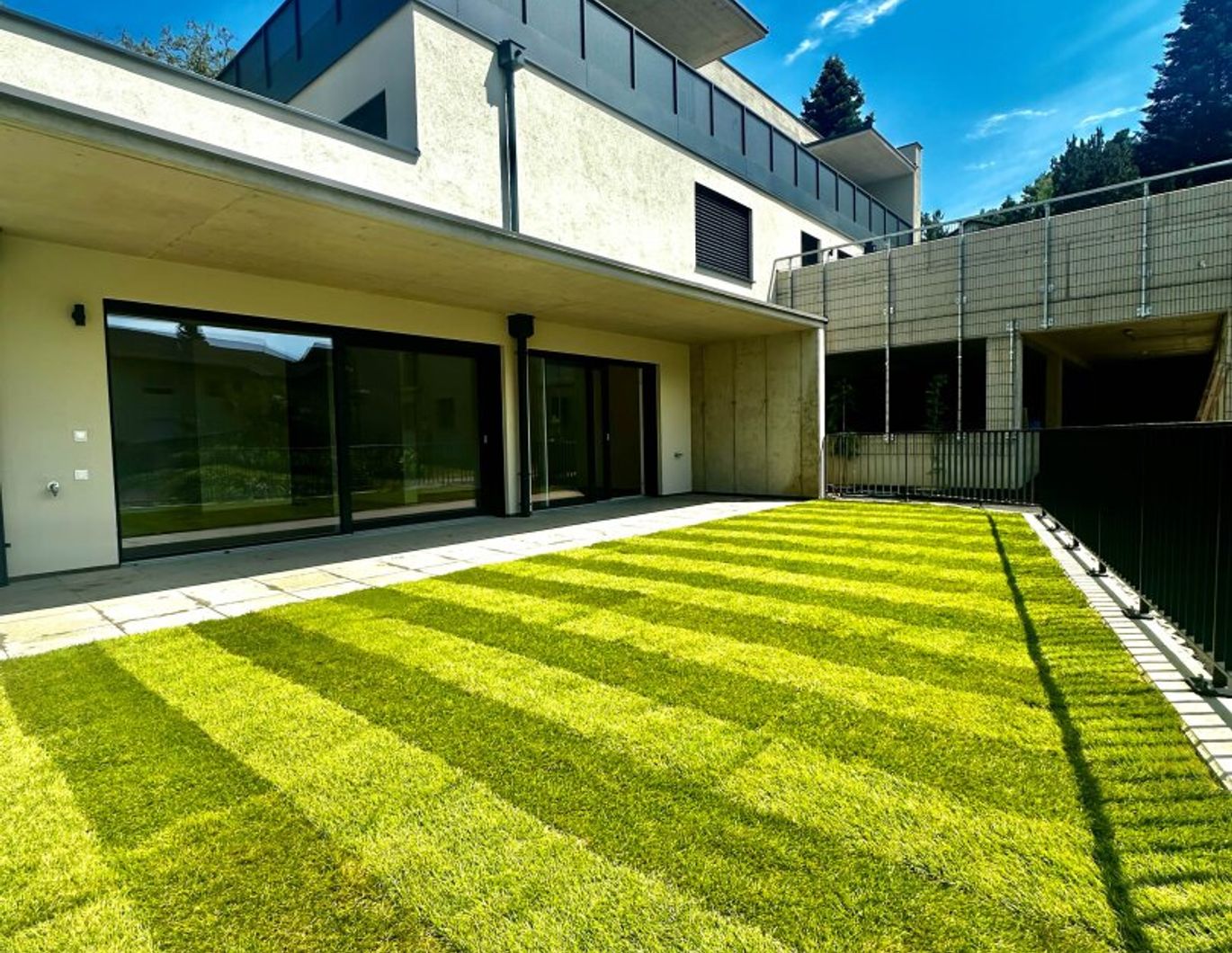 GARTENWOHNUNG I ERSTBEZUG I PROJEKT ELYSEE I NEUBAU-PROJEKT I TIEFGARAGE I AB SOFORT I MODERNER GRUNDRISS I TERRASSE I