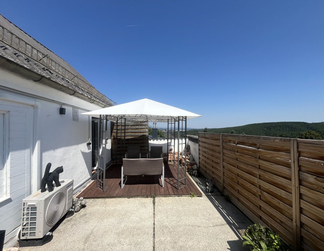 TRAUMHAFTE TERRASSENWOHNUNG IN GÖTTSCHACH - 3 ZIMMER