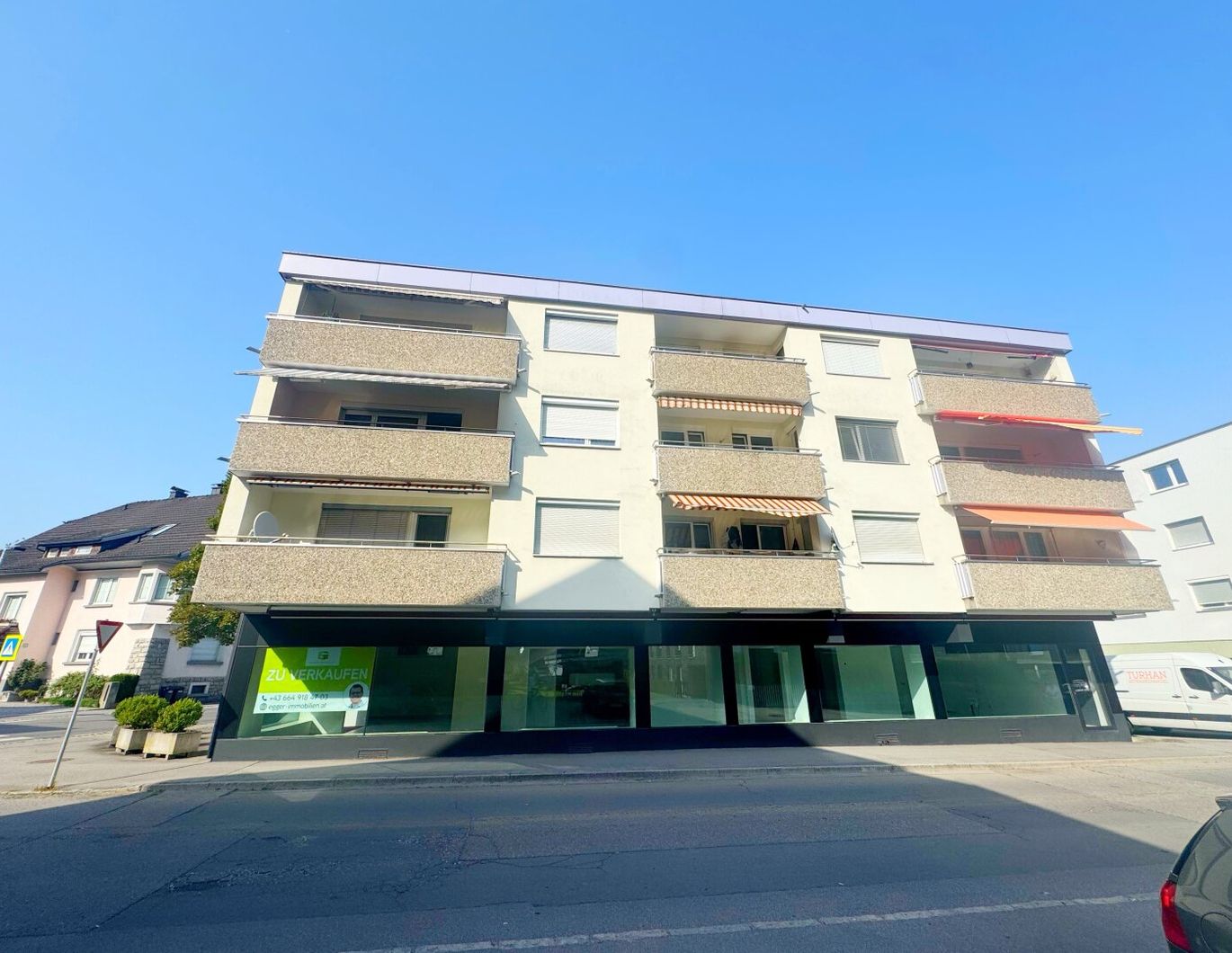Attraktive 4,5 Zimmer-Wohnung in Bürs - mit Balkon und Garage, perfekt fürs Familienleben!