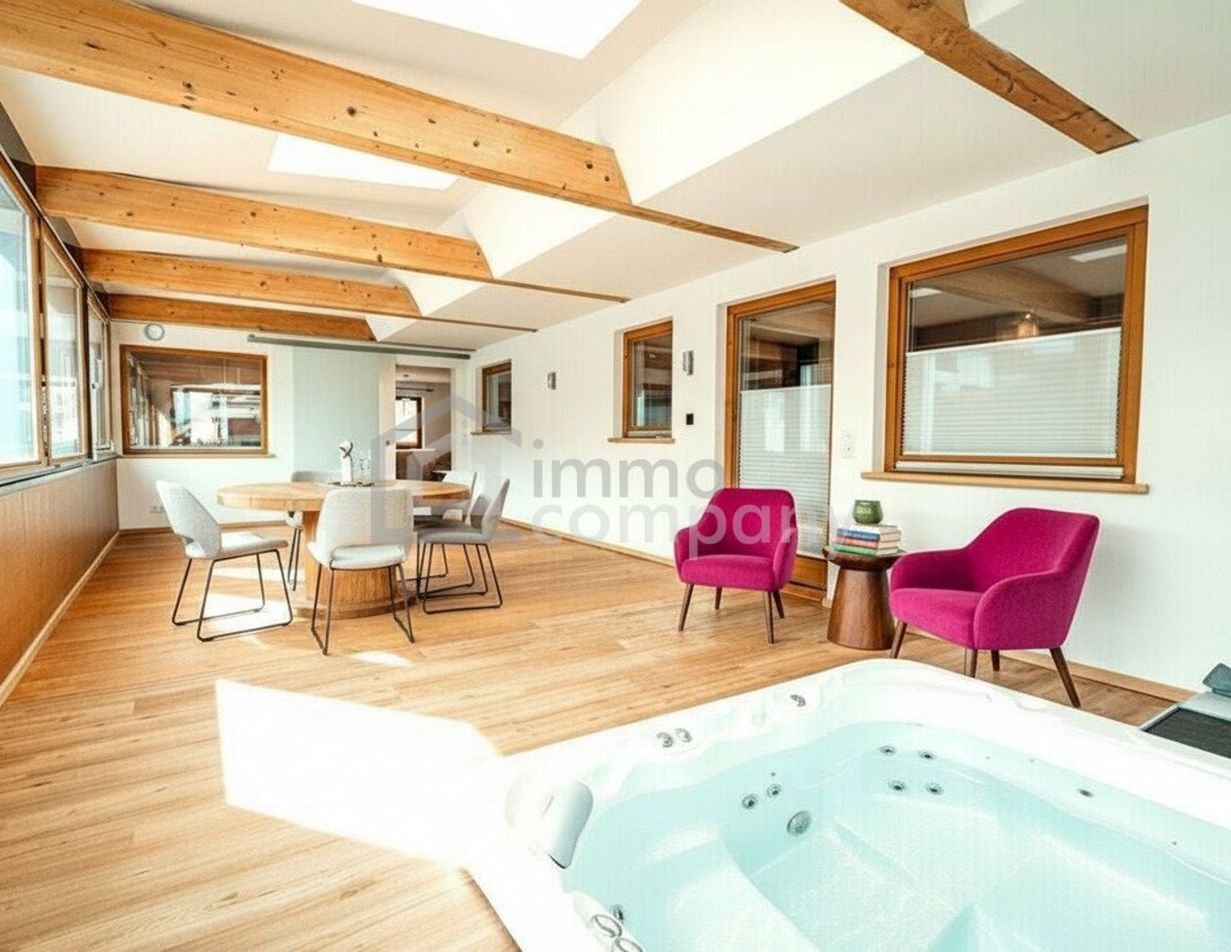 WOHNEN AM SEE - Absolute Rarität in unmittelbarer Seenähe mit Bergblick - 5 Zimmer Erdgeschoßwohnung mit großzügigen Räumlichkeiten und sehr interessanten Kaufpreis