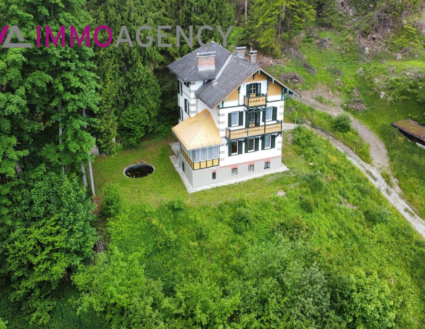 SOLIDE ERBAUTE VILLA - NAHE ZENTRUM AM SEMMERING