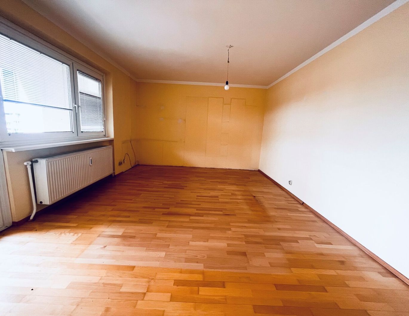 PROVISIONSFREI! BASTLERHIT - 3-ZIMMER-WOHNUNG MIT WEITBLICK!