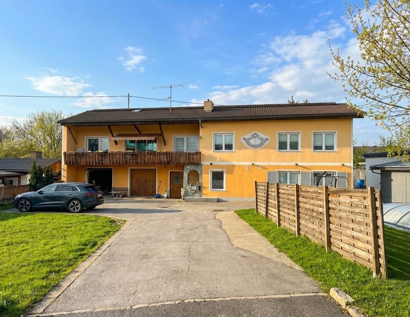 Generalsaniertes Familienhaus mit separater Einliegerwohnung und modernem Pool nahe Faaker See