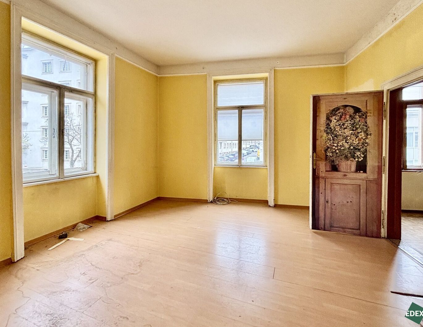 Chance nutzen: Sanierungsbedürftige 2-Zimmer Wohnung - ca. 10 Min. zu Fuß zur U4