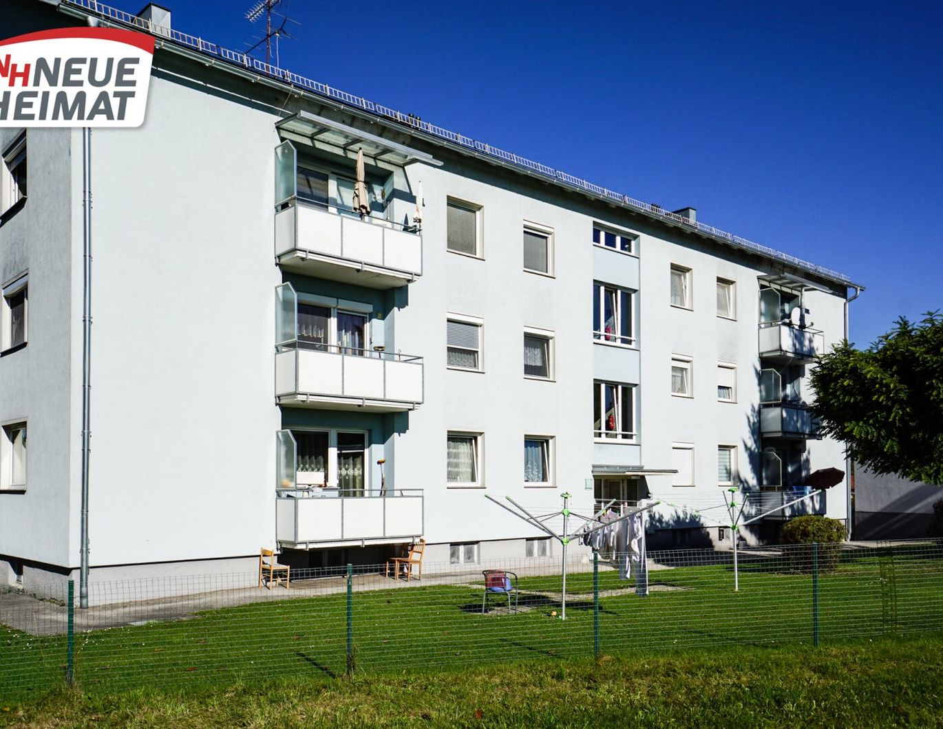 3-ZIMMER-BALKONWOHNUNG MIT PARKPLATZ NAHE SCHWERTBERGER MARKPLATZ