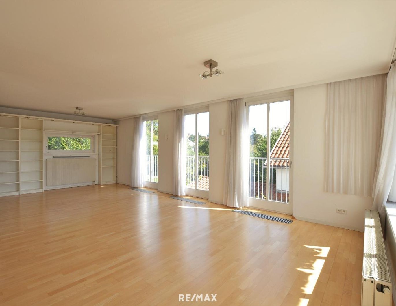 Komfortables Wohnen: 4 Zimmer, perfekte Infrastruktur mit Grün-/Ruhelage