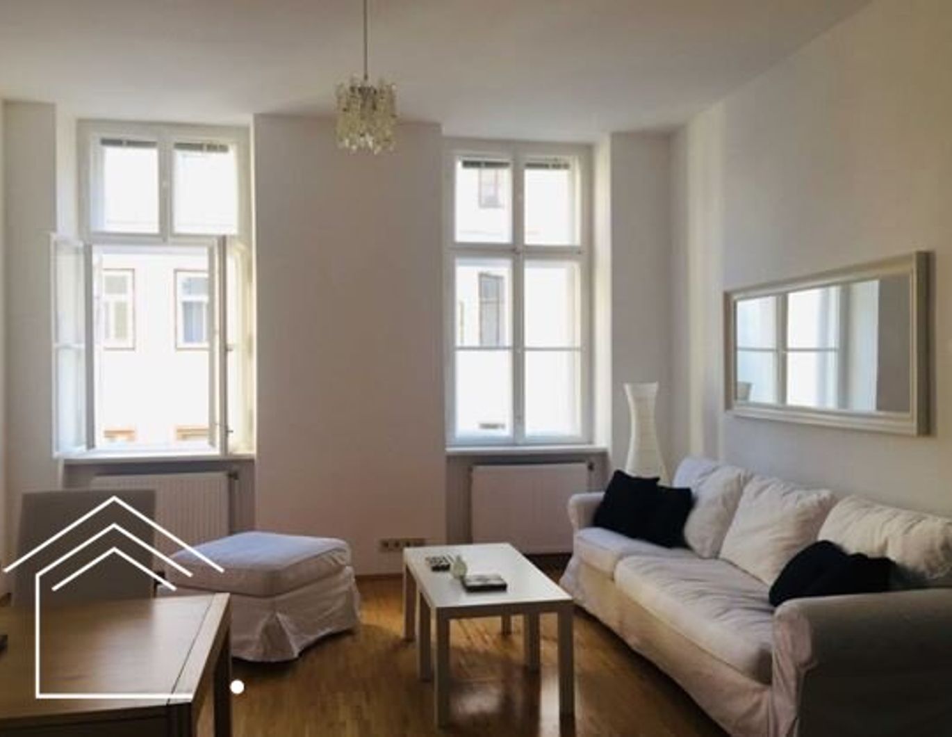 Bezaubernde 2,5 Zimmer Wohnung in Hofruhelage