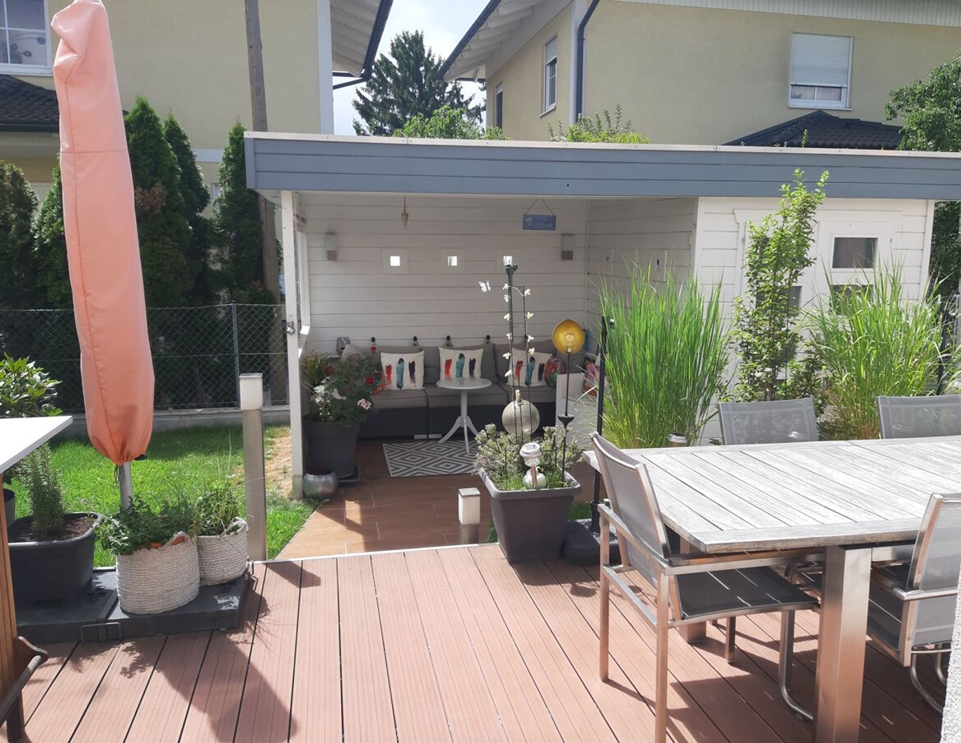 Nie wieder Platzprobleme! Zwei Reihenhäuser zusammengeführt mit 4 Stellplätzen! Mietkauf in Brunn am Gebirge!