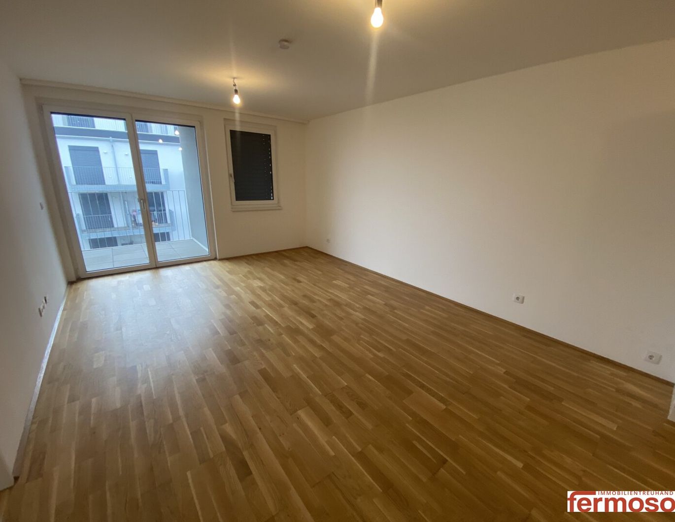 2-Zimmer-Wohnung mit Balkon - Laaer Wald