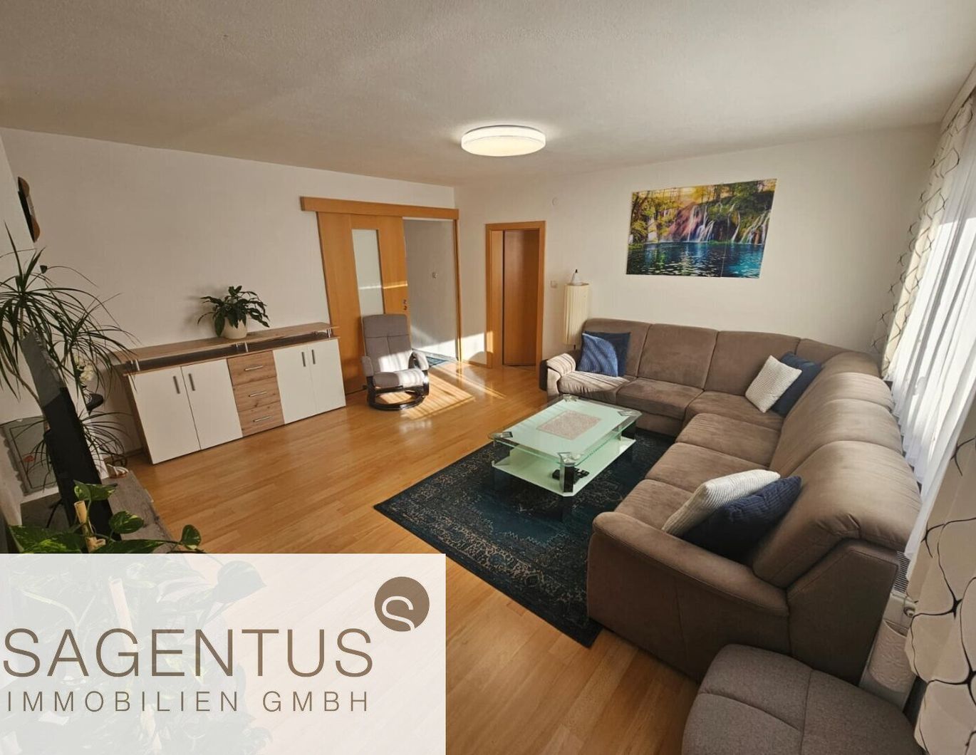 Traumhafte 3-Zimmer-Wohnung mit Terrasse, Loggia und Tiefgaragenabstellplatz in Landeck zu kaufen