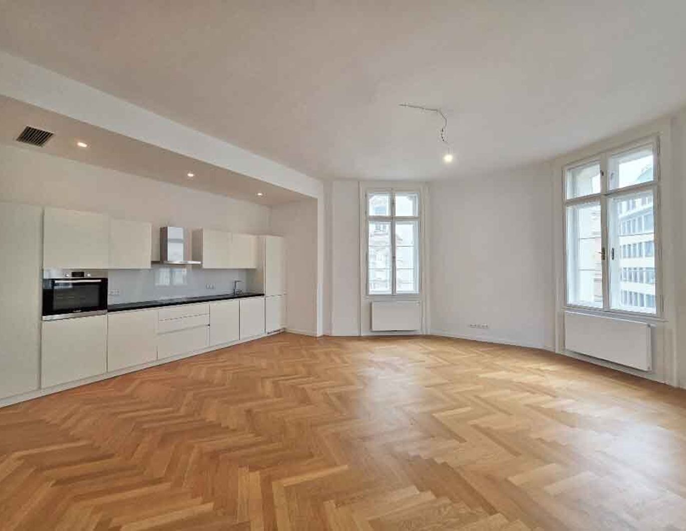 WIPPLINGER STRASSE | repräsentative 4-Zimmer-Altbauwohnug | barrierefreier Zugang über 