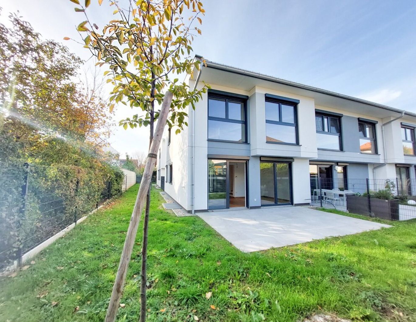 Reihenhaus mit Photovoltaikanlage in Grünruhelage