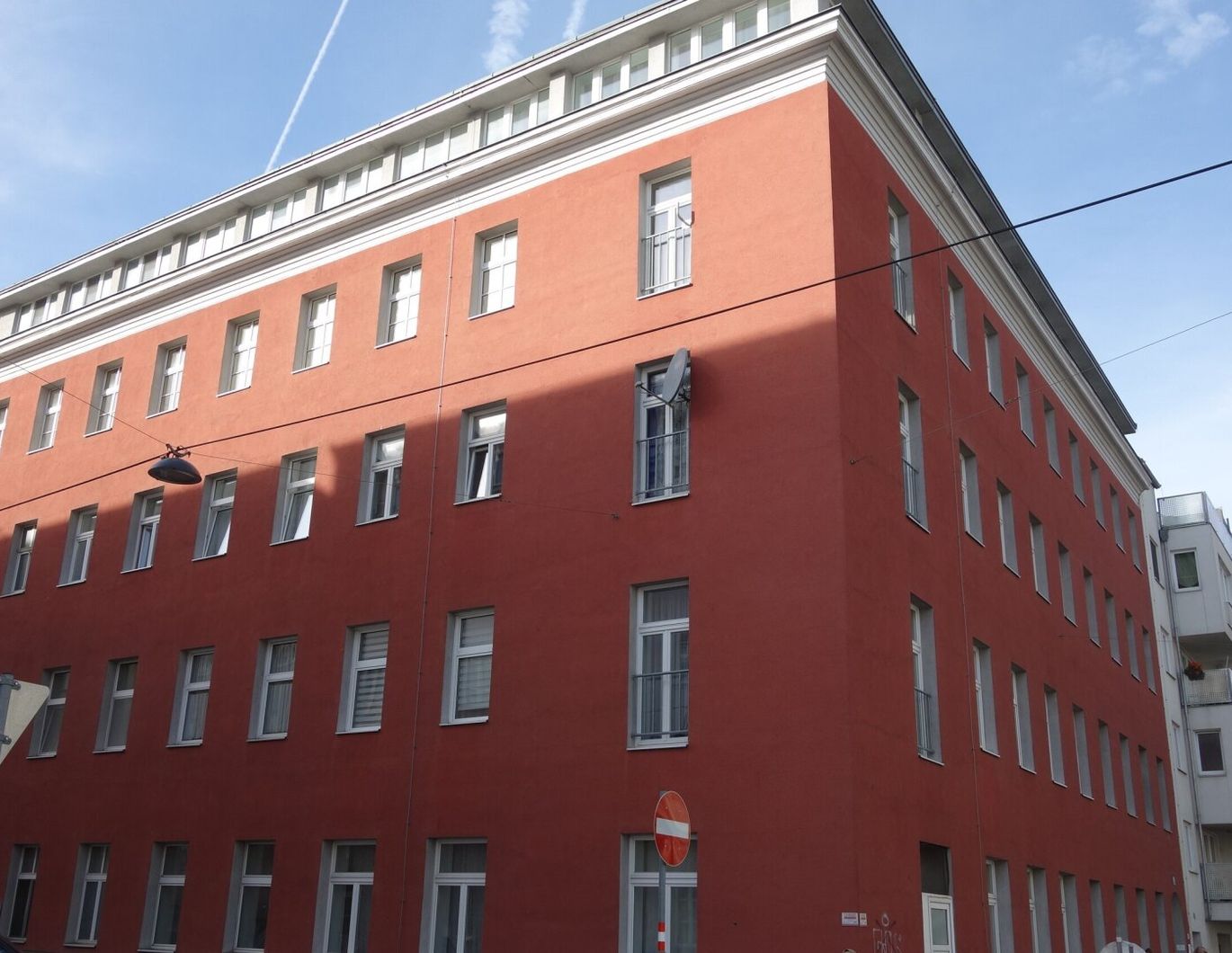 Charmante 64,70m2 DACHWOHNUNG mit 5,42 m2 Terrasse - Nähe U3
