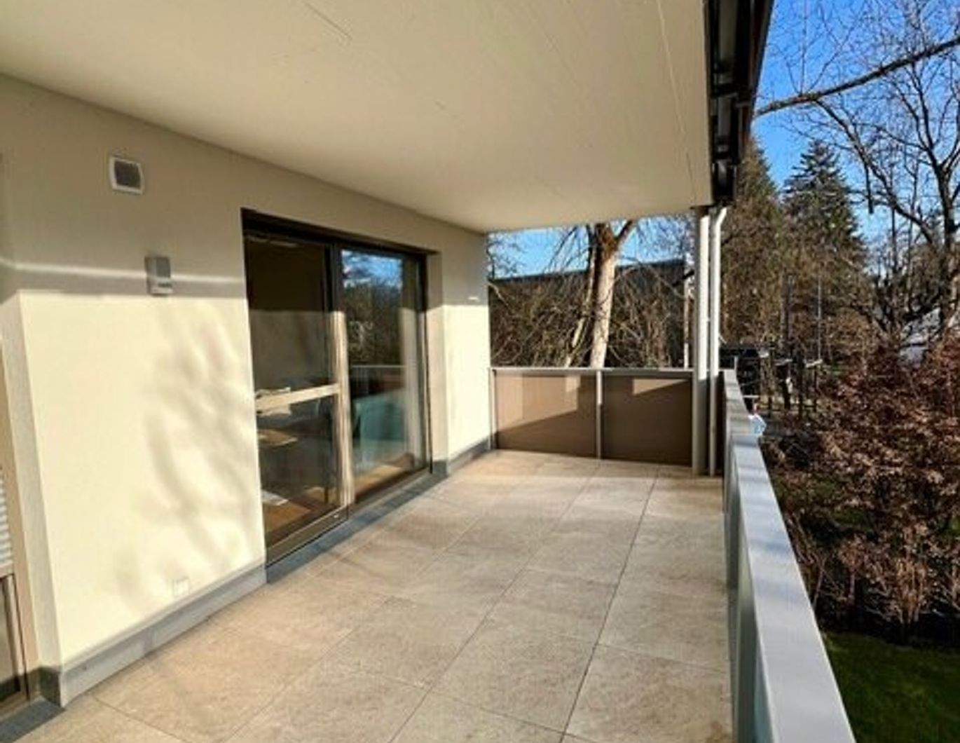 Seenahe 2-Zi.-Wohnung mit 18m² Balkon