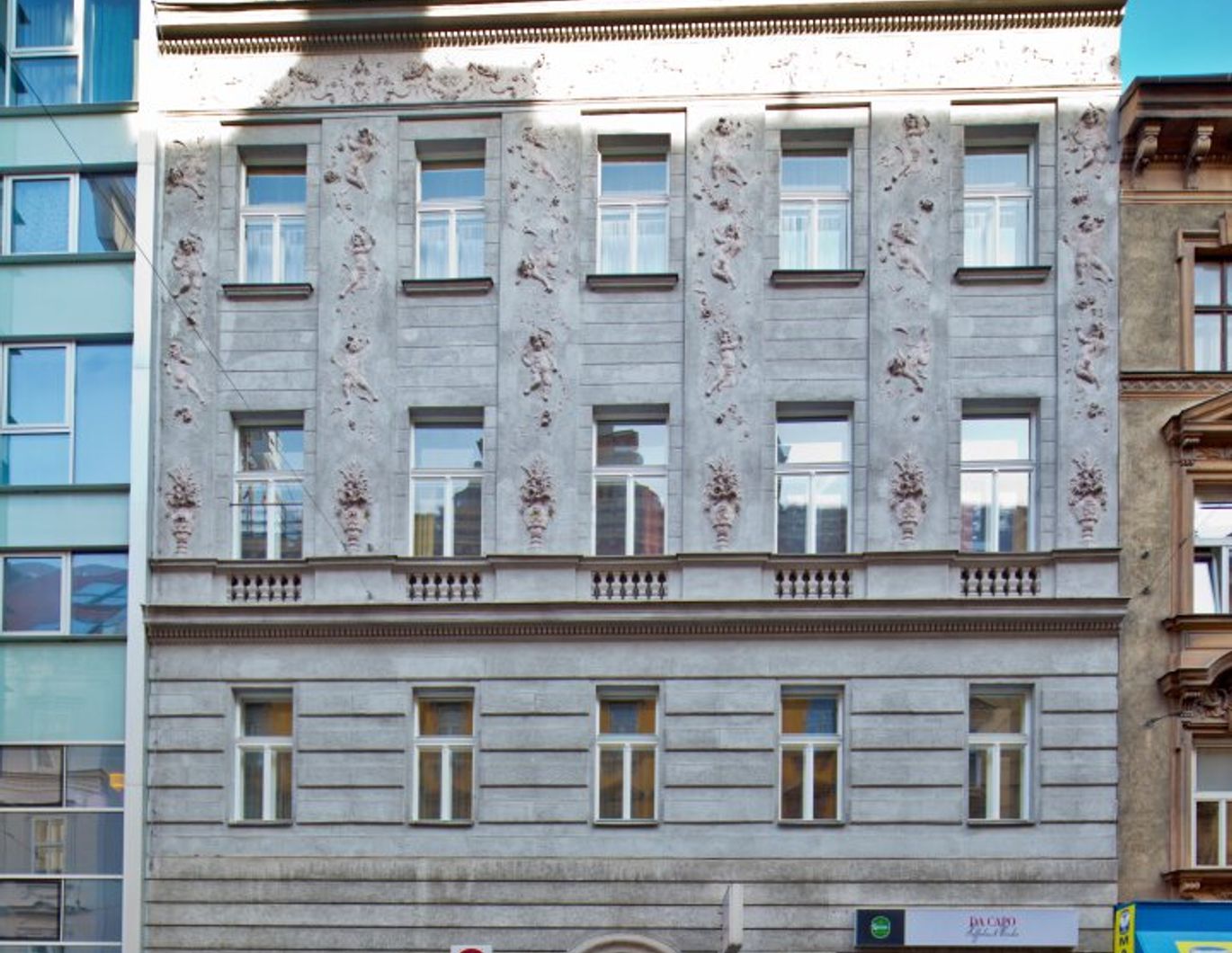 Top Preis! Stilaltbauwohnung nächst Neubaugasse!