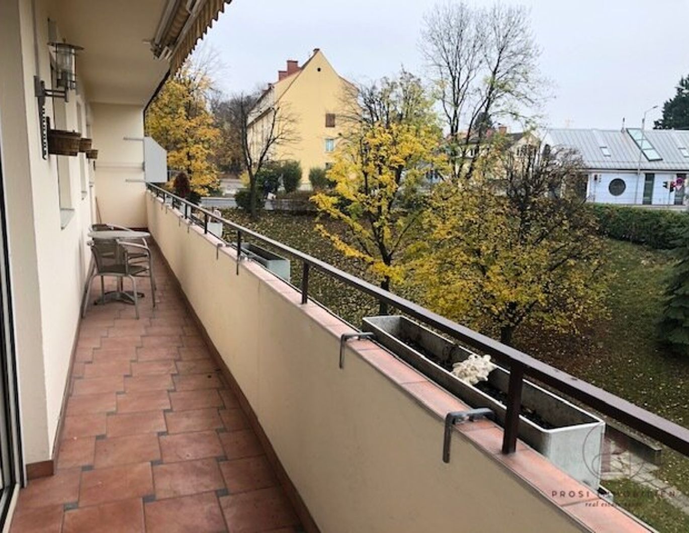 *78 m² Mietwohnung mit Balkon & Parkplatz - teilmöbliert im 3. Obergeschoss mit Lift*