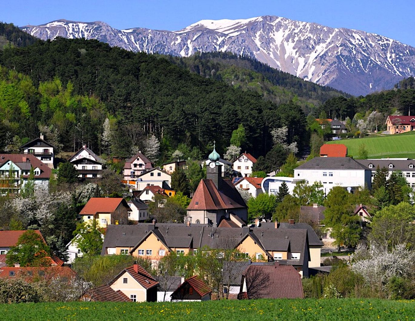 KLEINES HAUS BEIM SCHNEEBERG