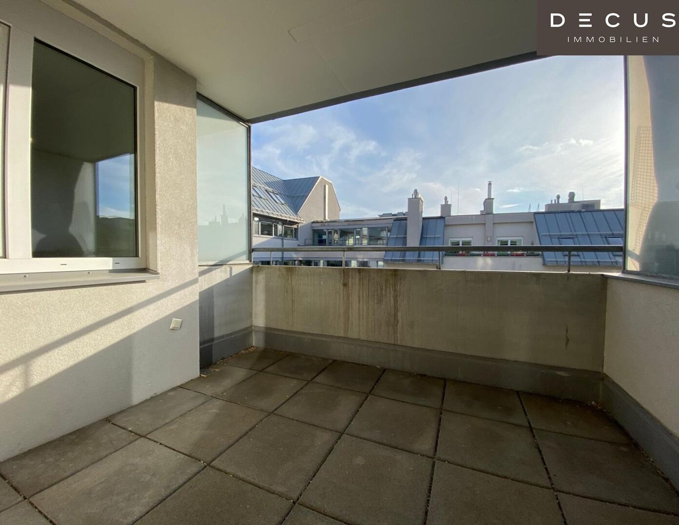 2 ZIMMER WOHNUNG | FREIFLÄCHE | SOFORT BEZIEHBAR | TOP ANBINDUNG