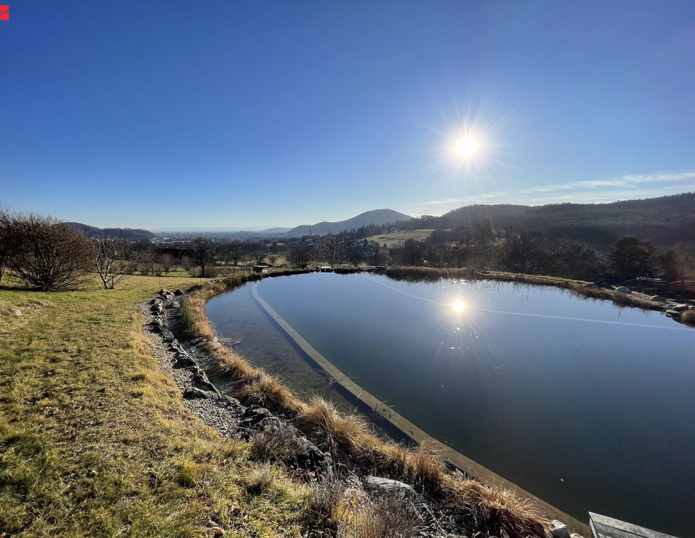 ANLAGE: Stilvolle Luxusvilla mit Weitblick