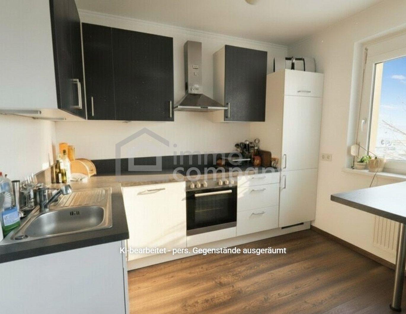 Spitzen Mietwohnung mit toller Küche, Loggia und PKW Stellplatz