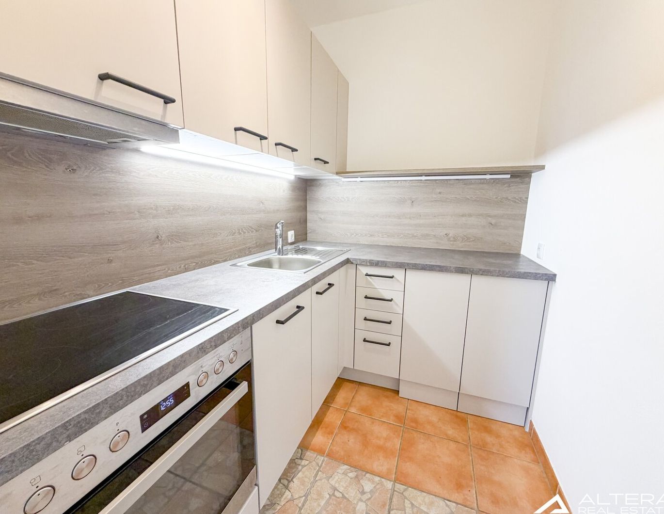 Andritz! - Gepflegte Garconniere mit Parkplatz und französischem Balkon im grünen Stadtbezirk Andritz!