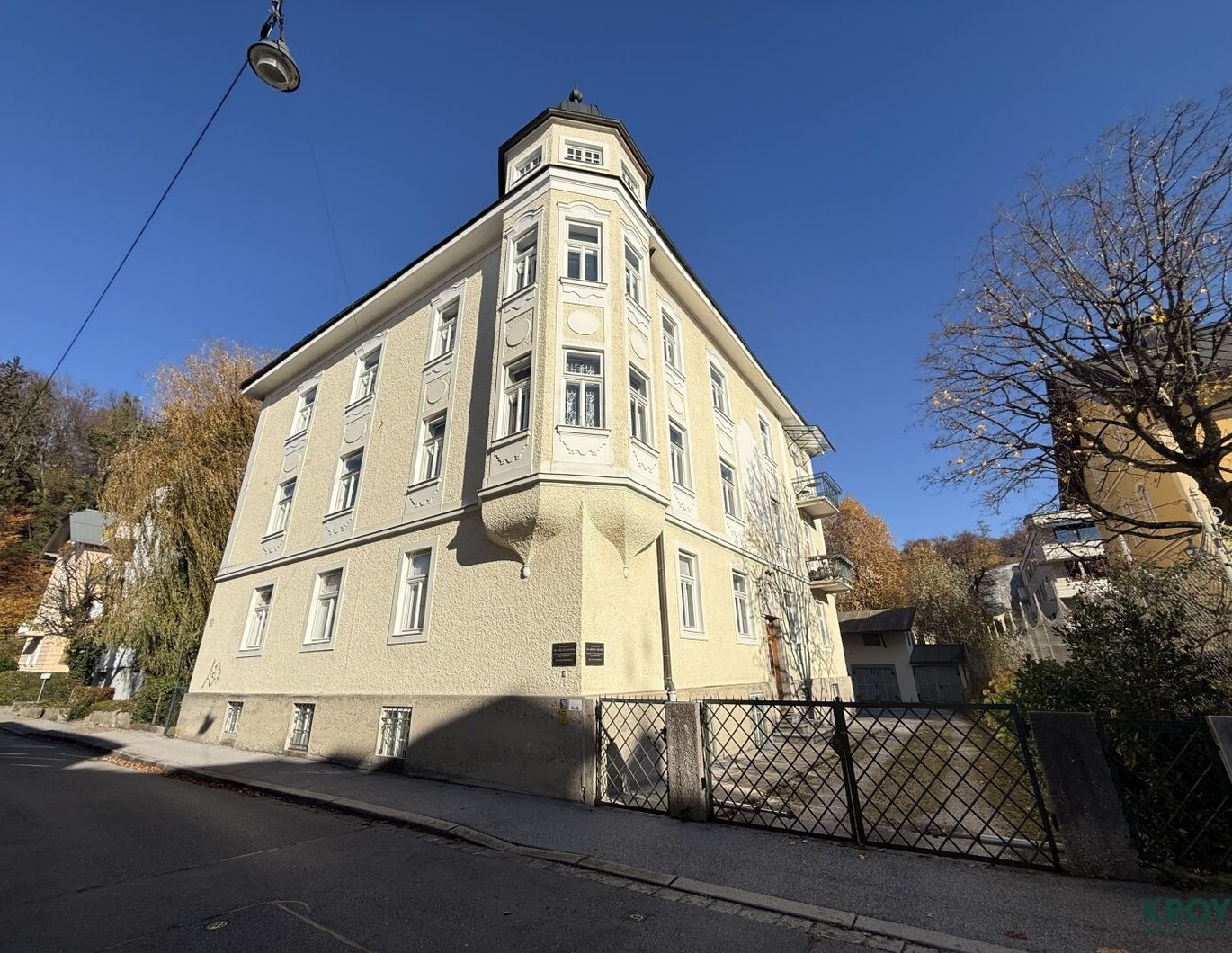 Exklusive Penthouse-Wohnung mit Wintergarten & hochwertiger Ausstattung - Riedenburg