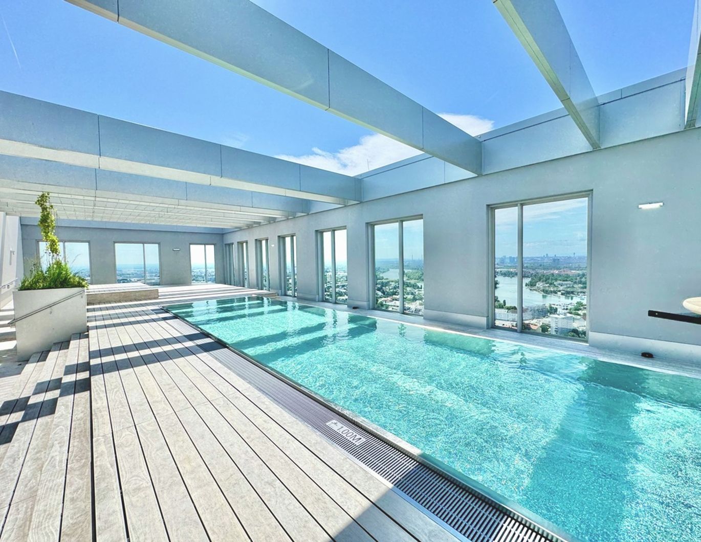 VIENNA TWENTY TWO | LUXURIÖSE, HELLE 2 ZIMMER | POOL | GYM | U-BAHN-NÄHE