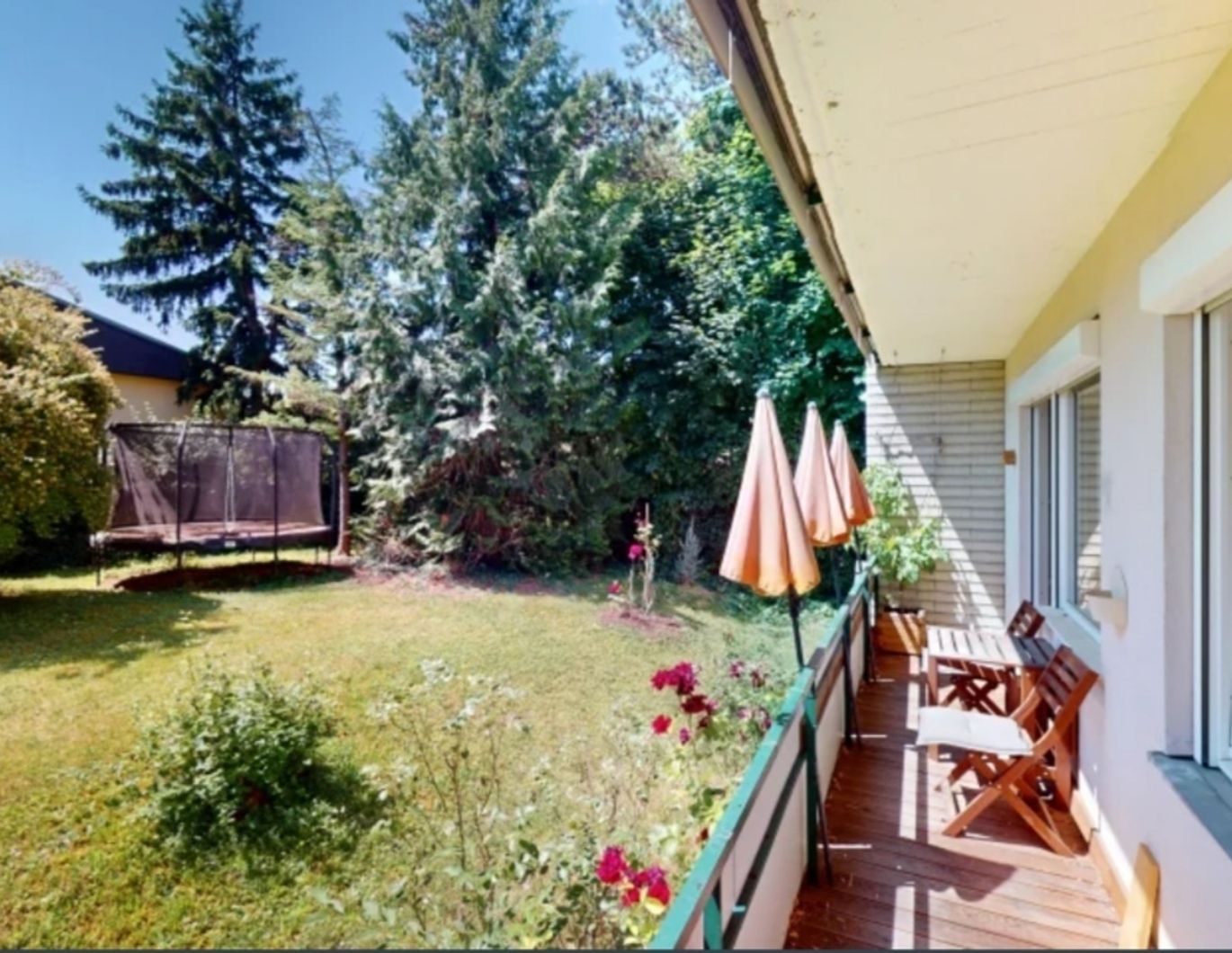 Schöne Helle 3-Zimmer Wohnung mit Loggia und Garten | Ruhelage