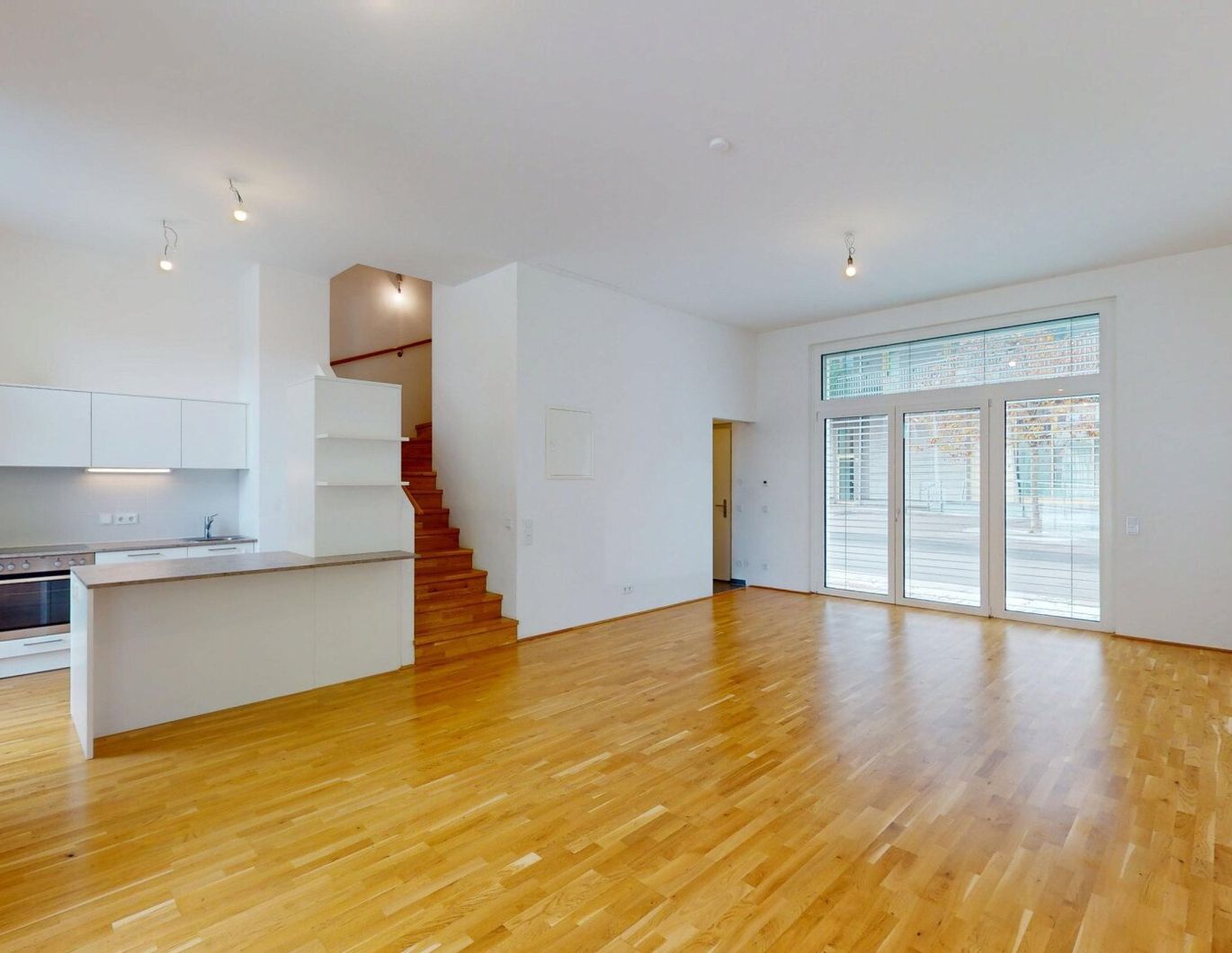 orea | Moderne 4-Zimmer Maisonette mit großem Garten in der Seestadt | Smart besichtigen · Online anmieten