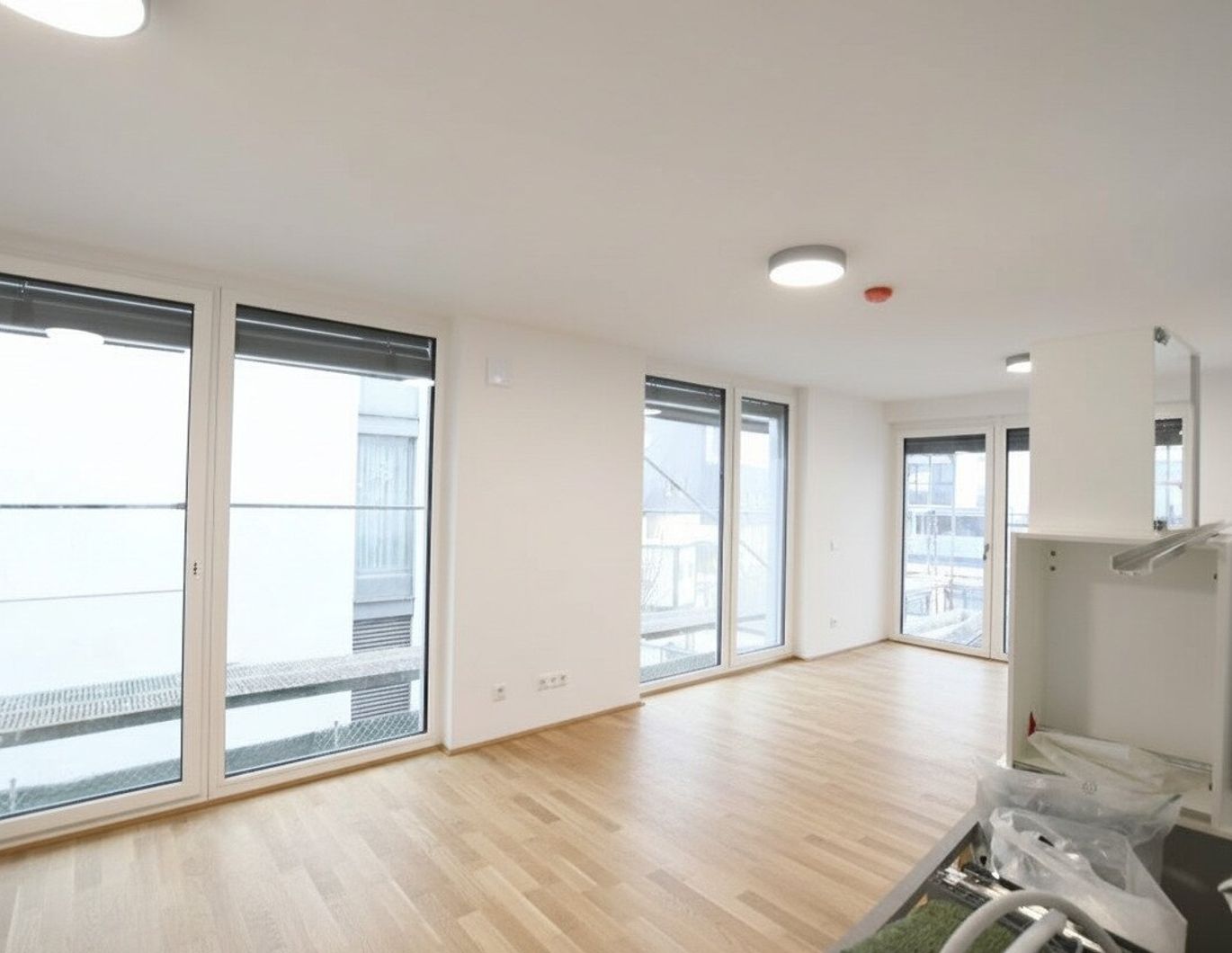 Erstbezug: Schöne 3-Zimmer-Wohnung mit Balkon