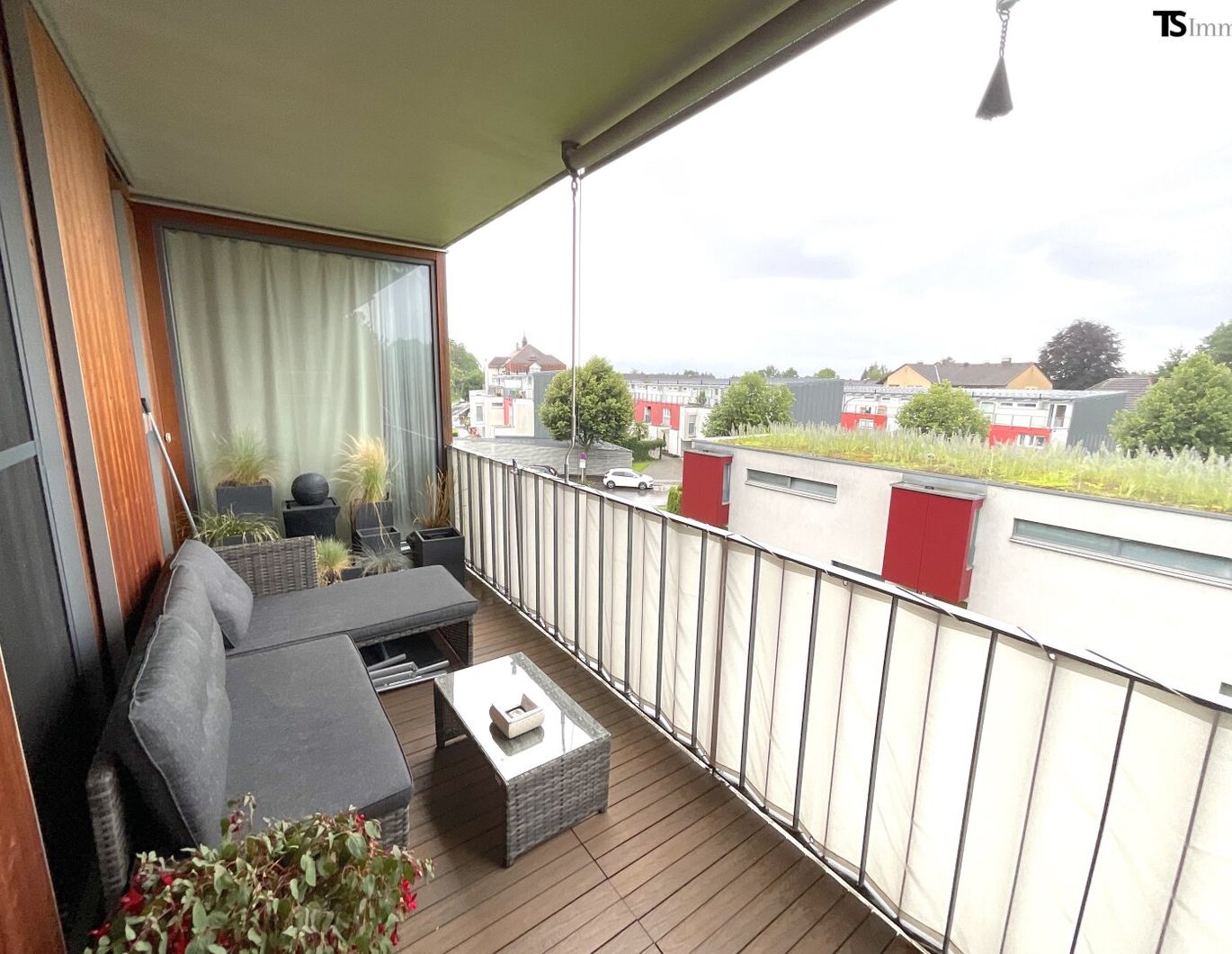 Hard: 2-Zimmer-Wohnung ca. 58 m2 in Hard mit Balkon, Wintergarten inklusive 1 Tiefgaragenplatz