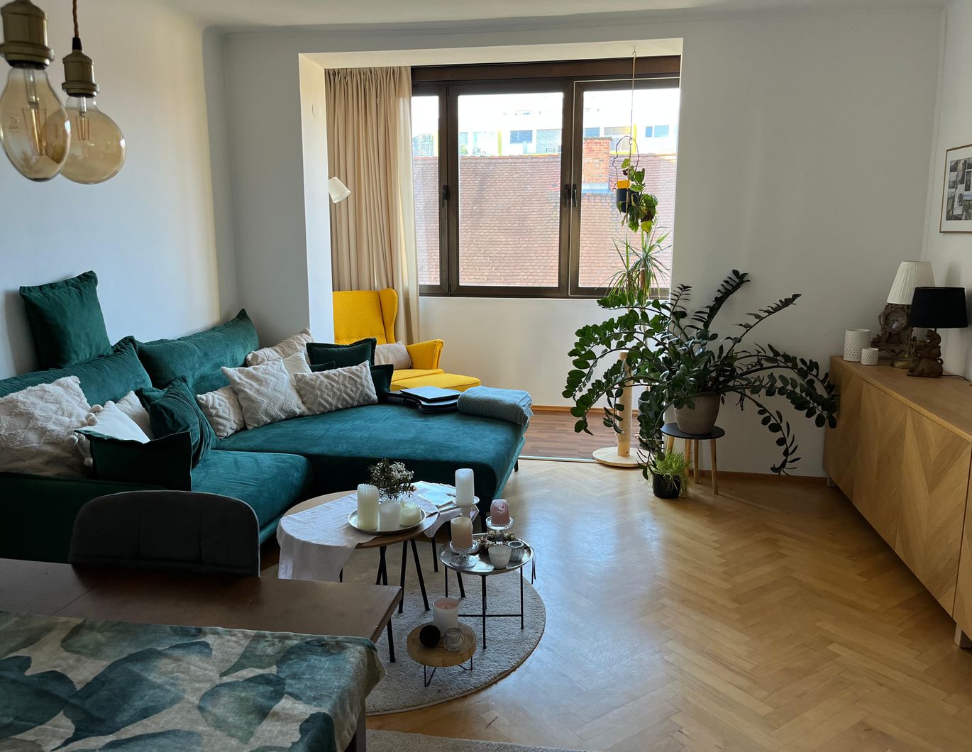 Helle 3-Zimmer-Wohnung mit Balkon und Loggia