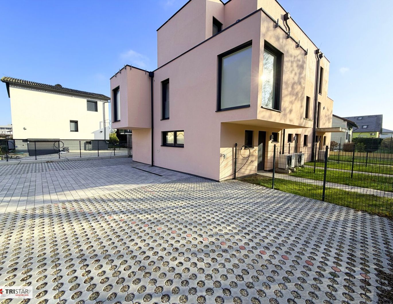 Tolle Ausführung in perfekter Lage ! Dein Weg ins Eigenheim