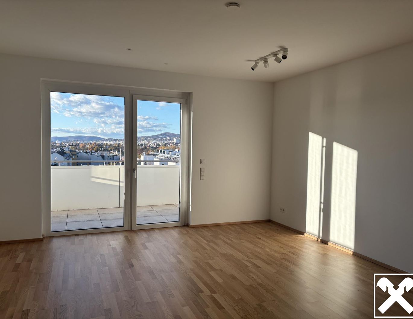 VIO PLAZA Living TOP 149 E10