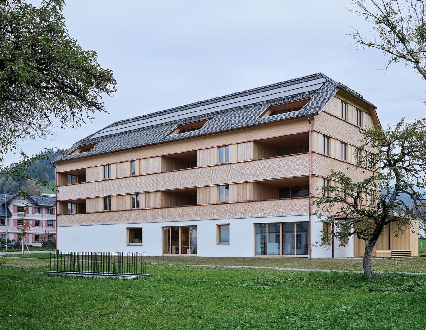 NEUBAU 3-Zimmer-Wohnung mit Terrasse und traumhaftem Sonnenuntergang in Lingenau zum Kauf
