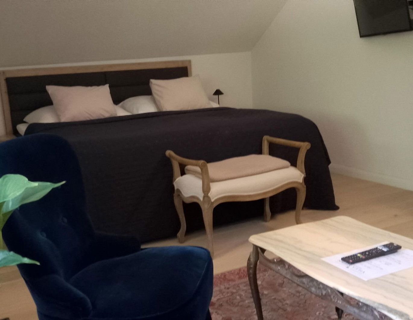 Ferienwohnung mit eigenem Garten in Villa Fußläufig zum Badesee