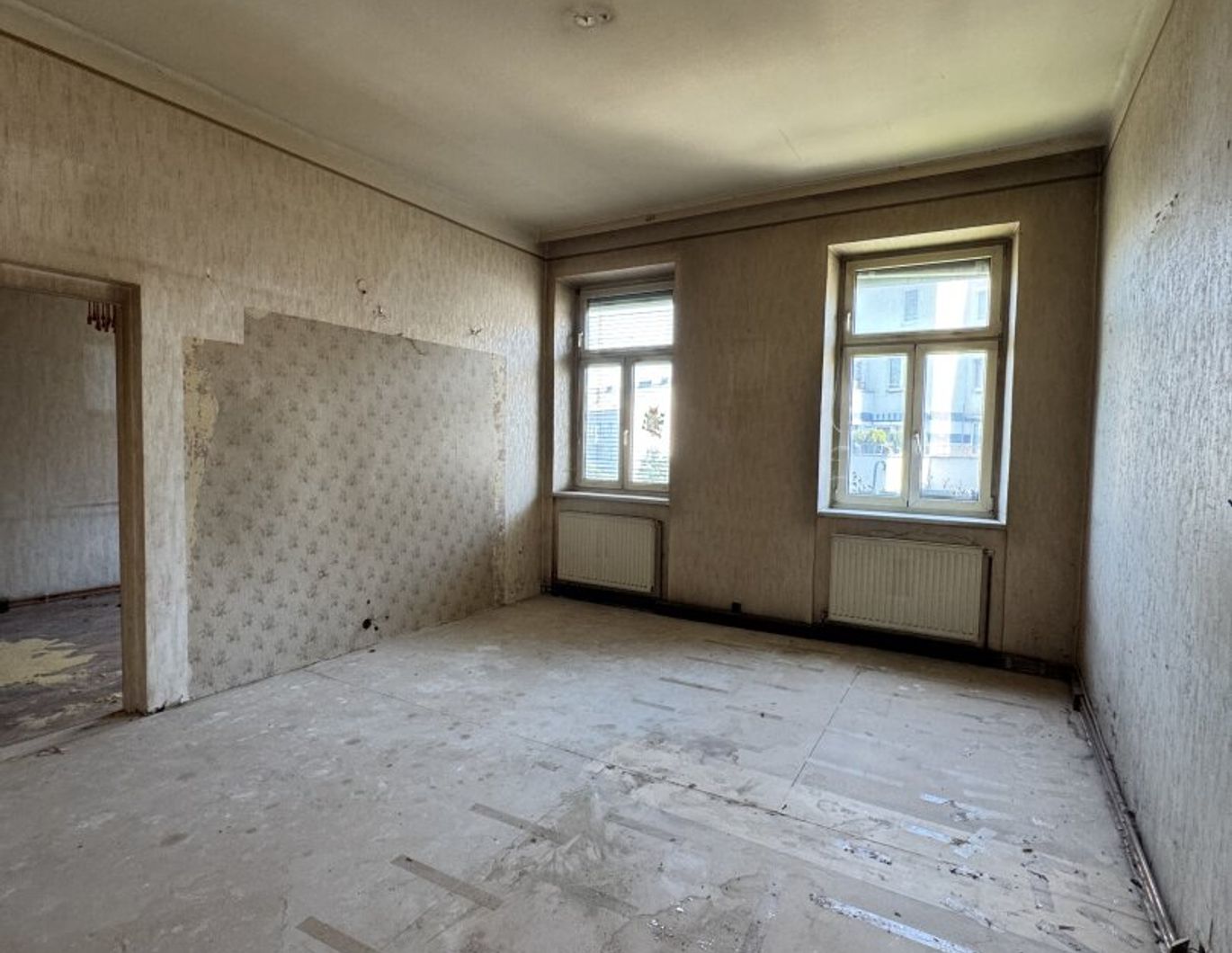 Stilvoller Altbau mit Sanierungspotenzial in Ruhelage - 2-Zimmer-Wohnung in 1200 Wien