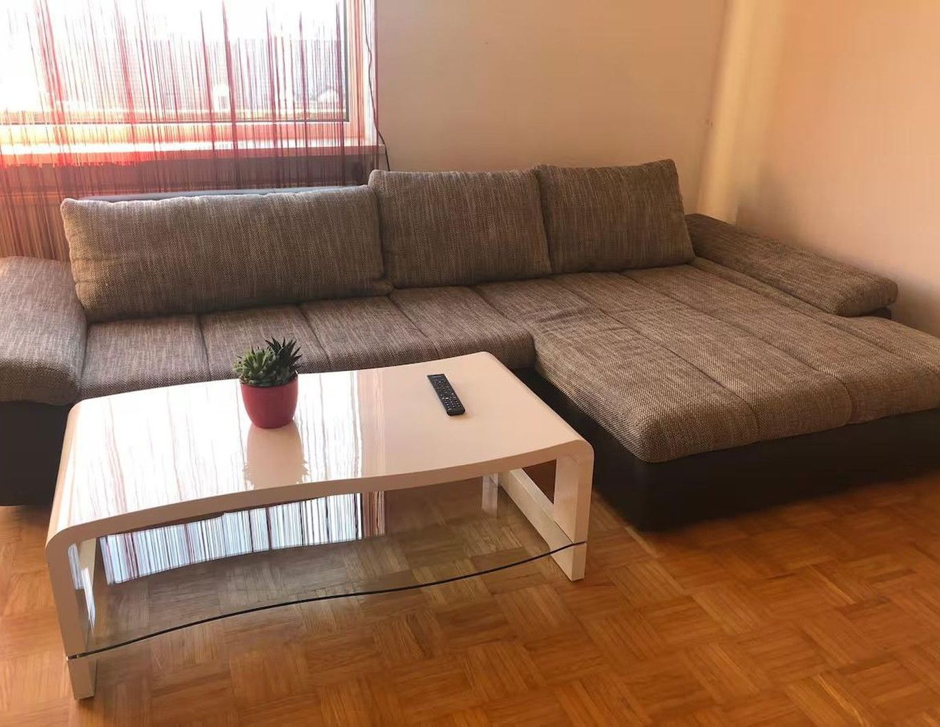 125m² Wohnung in grüner Lage - 3 Schlafzimmer, Linz / Ebelsberg mit Parkplätzen