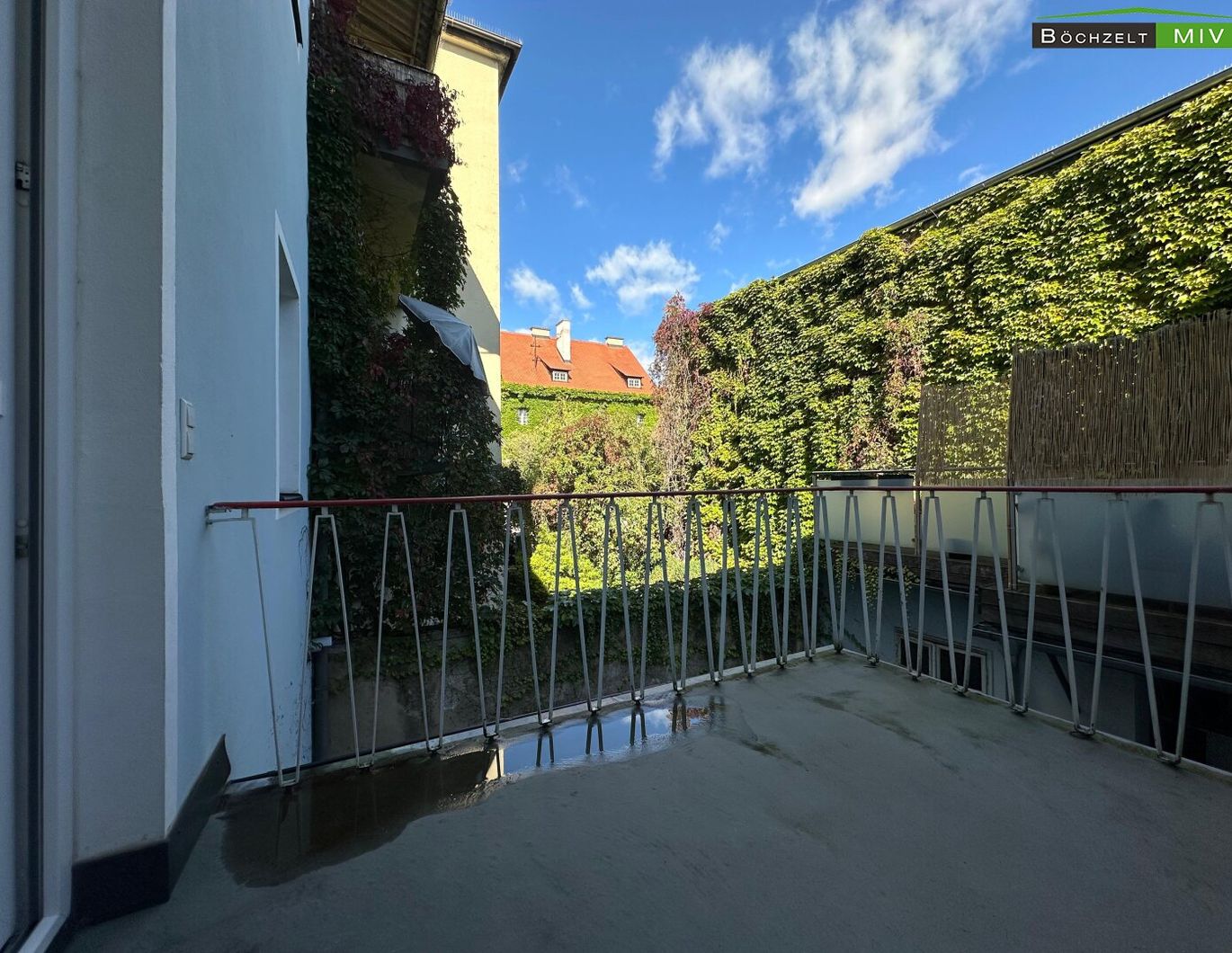 sonnige Wohnung in Innenstadtlage ++ schöner & ruhig gelegener Balkon ++