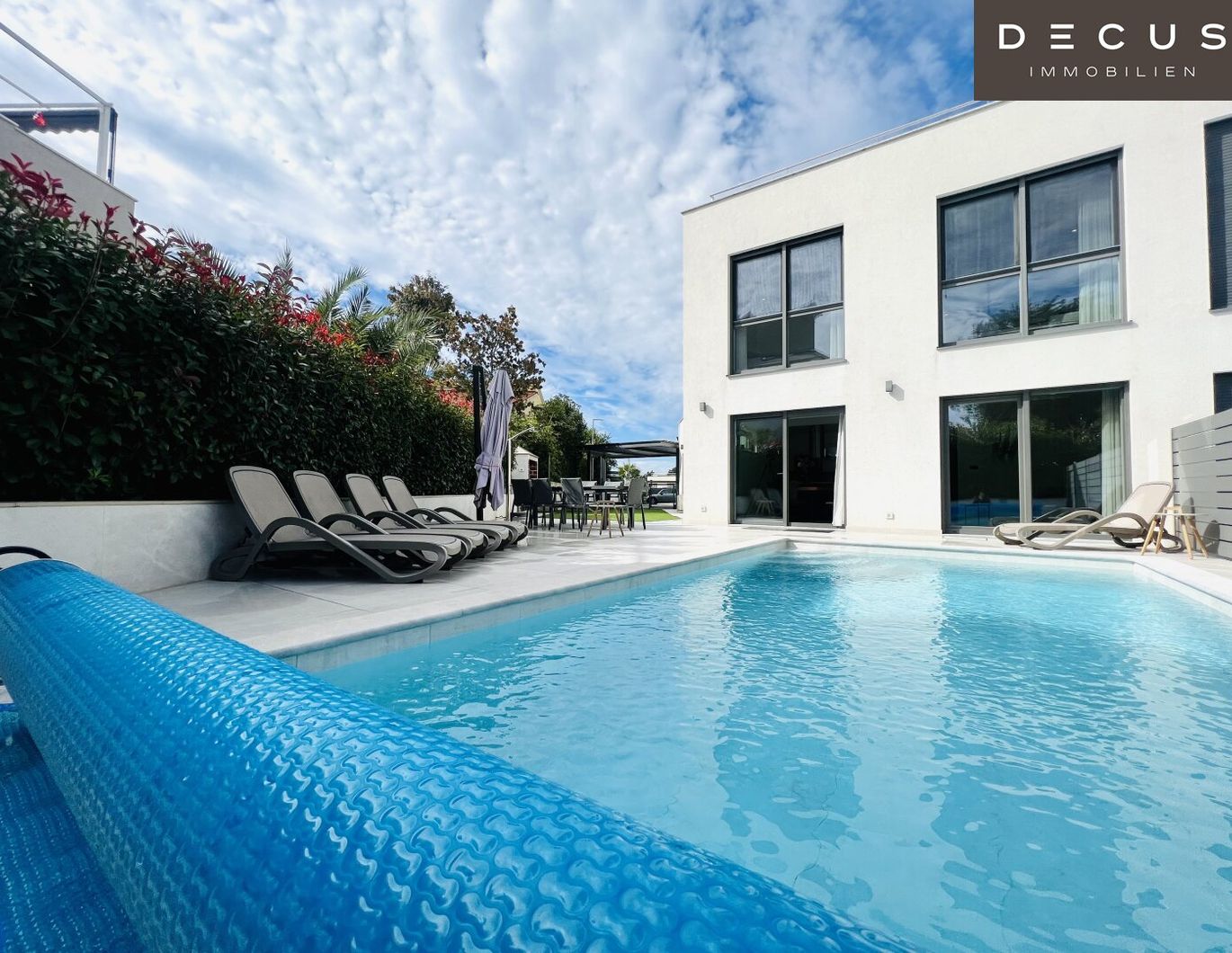 | MEERBLICK | MODERNE DOPPELHAUSHÄLFTE ZUM VERKAUF | BEHEIZBARER POOL | TOURISTISCHE VERMIETUNG | MÖBLIERT | BAUJAHR 2021 |