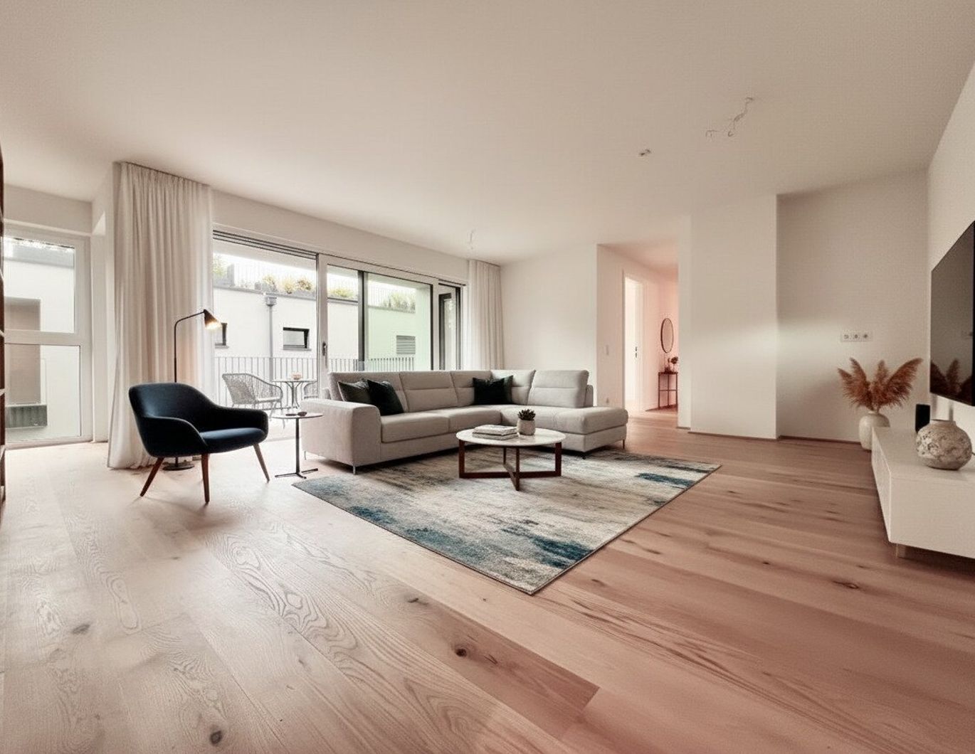 Gut vermietete 4 Zimmer Wohnung Josefiau