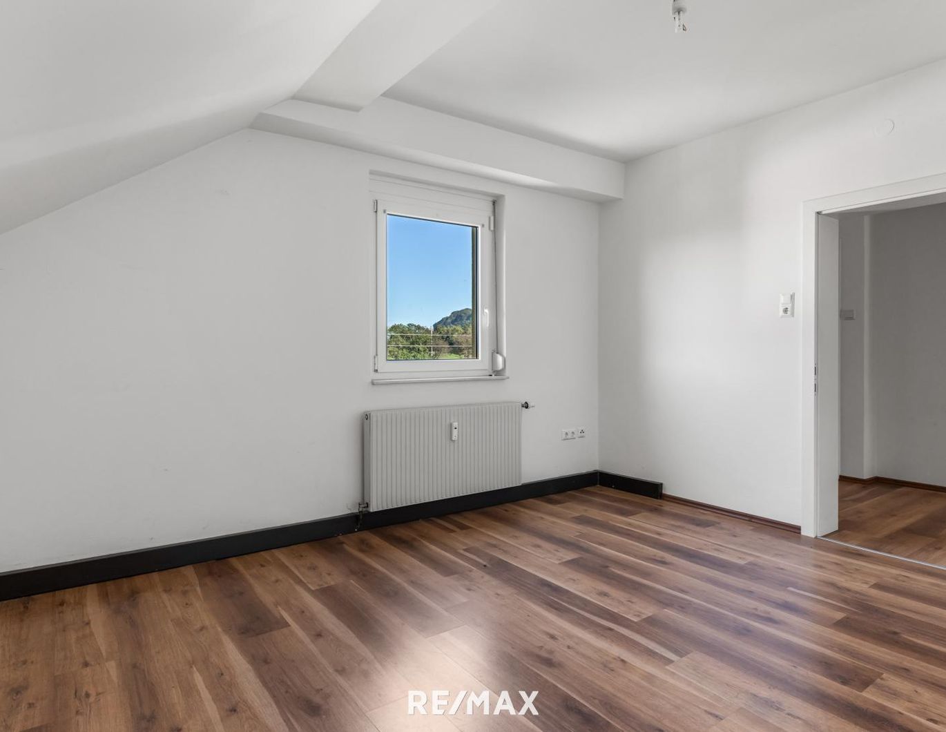 Perfekt als Studenten-WG: Große 3-Zimmer-Dachgeschosswohnung in Viktring