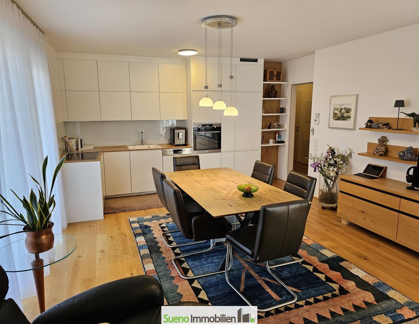 Premium Wohnung in Urfahr mit mega Balkon, Stellplatz, Gemeinschaftspool