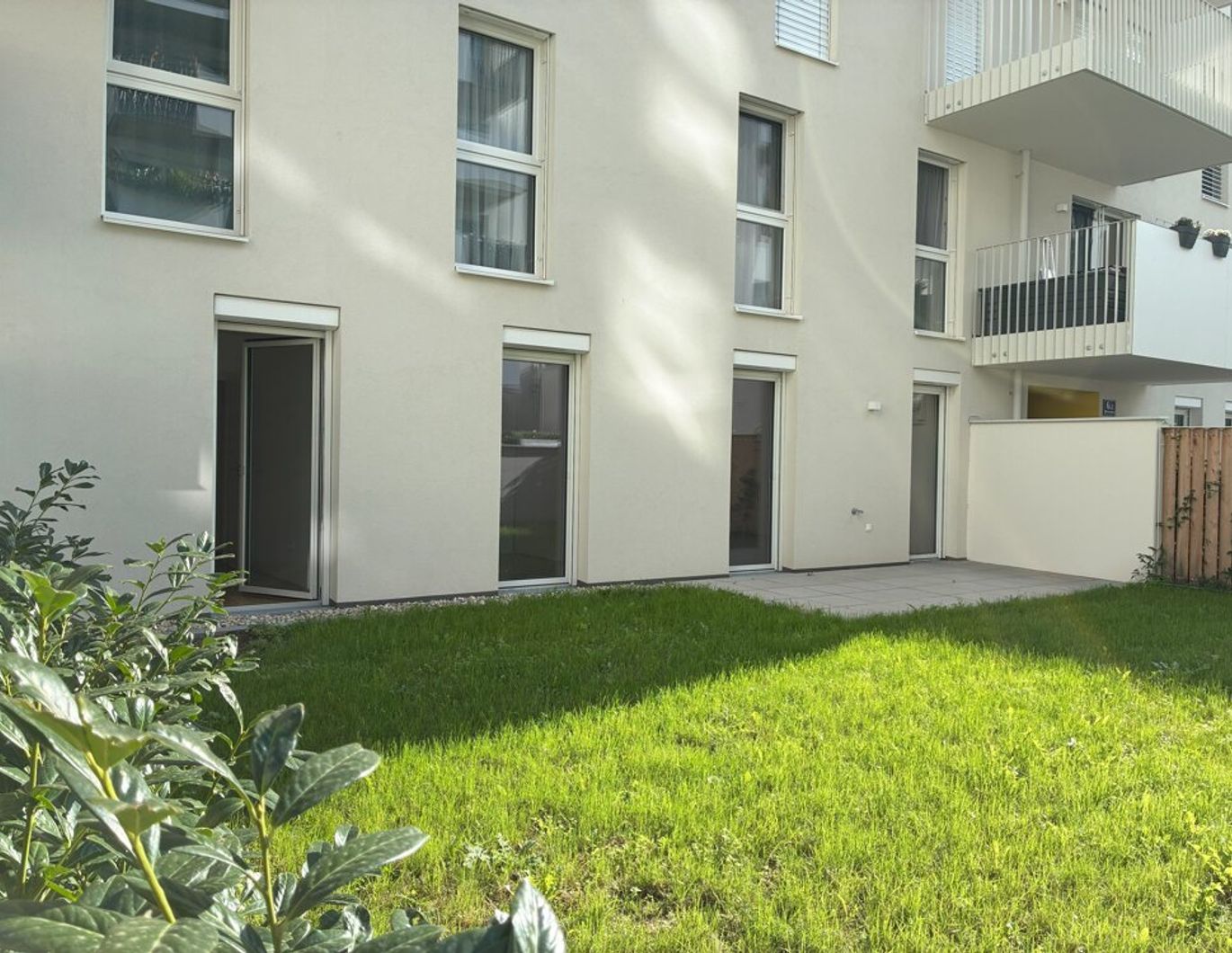 3 Zimmer mit Gartenidylle Toller Grundriss - viel Platz im Grünen einziehen & genießen - Top 02-003