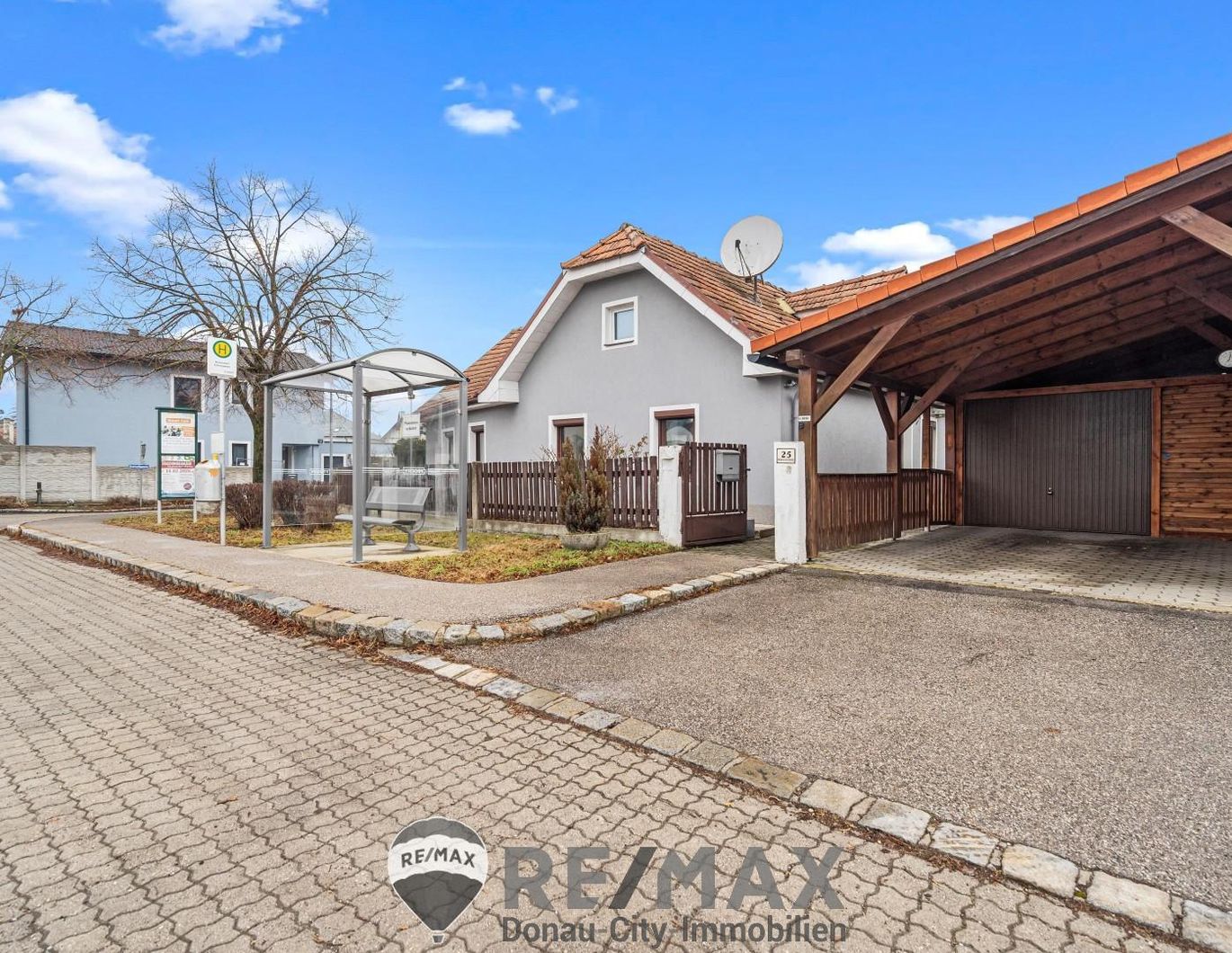 ''Bungalow mit Charakter - wartet auf ihre Ideen!''