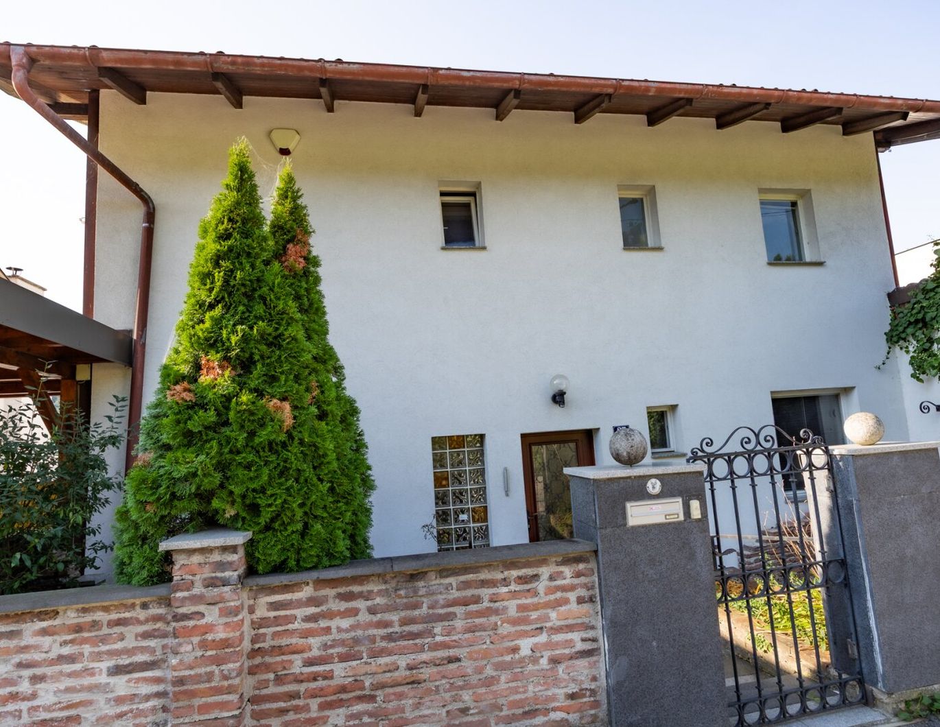 Traumlage Ölberg - Herrliche Aussicht in Toplage - EFH mit Pool und Potential