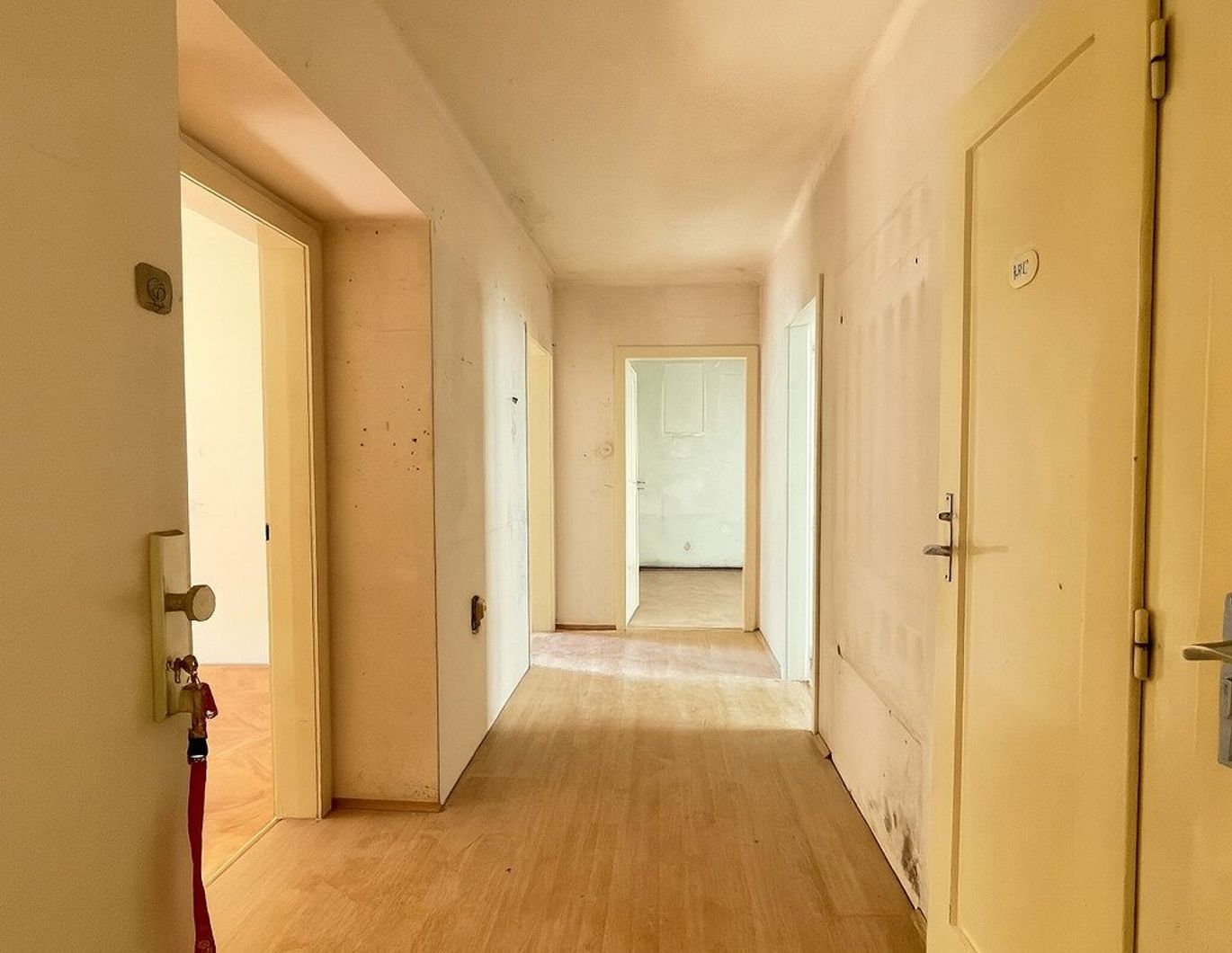 Charmante Wohnung mit Entwicklungspotenzial - ruhig gelegen in Linz-Urfahr