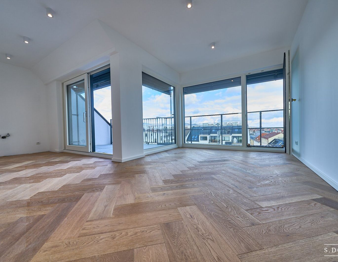 • NEU! • ERSTBEZUG • 4 EXKLUSIVE DACHGESCHOSSWOHNUNGEN • EIGENTUM • 1180 WIEN •