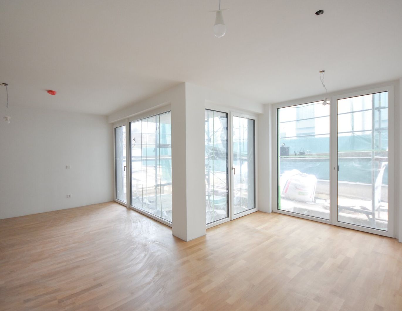 Erstbezug: Schöne 3-Zimmer-Wohnung mit Balkon