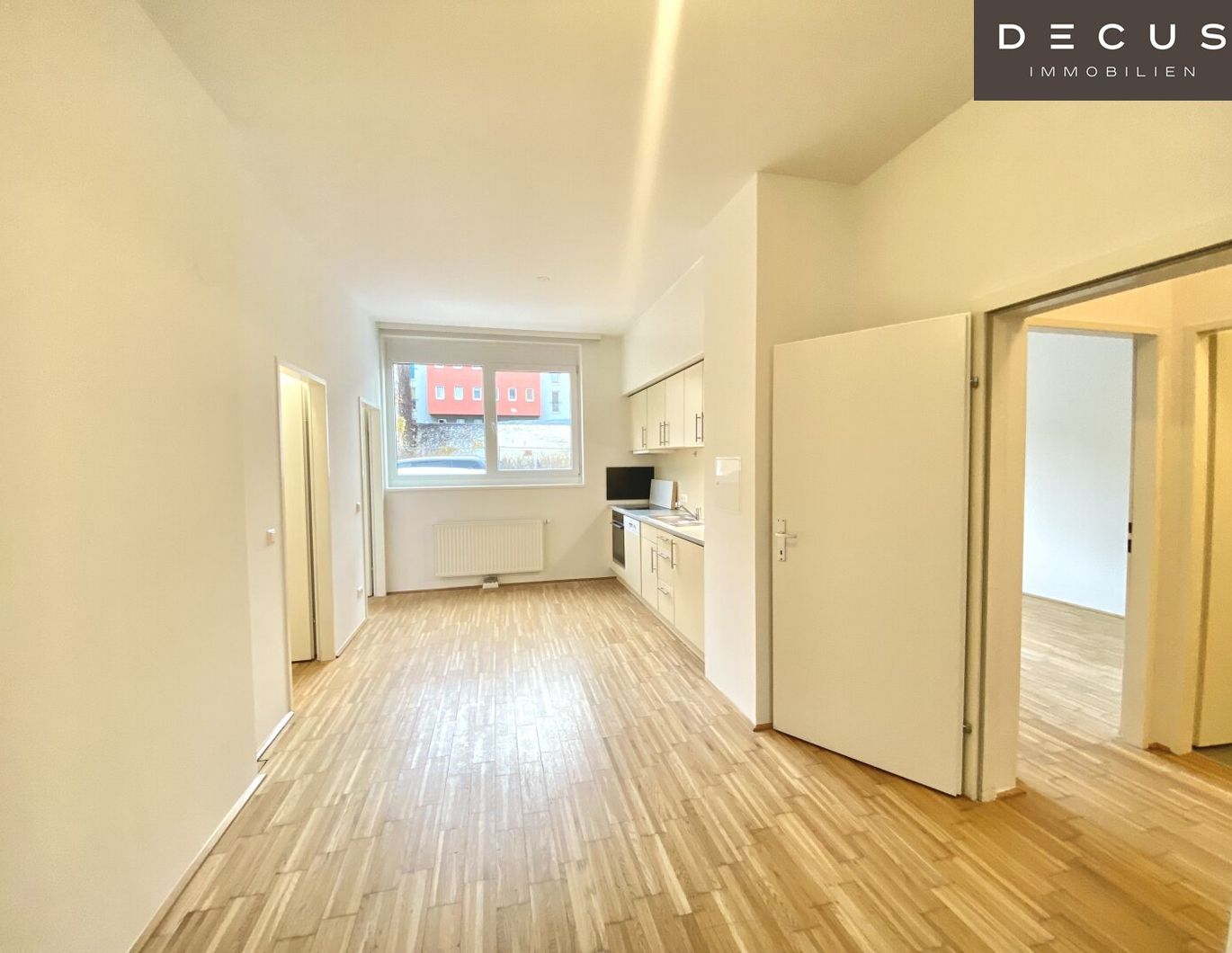 2-ZIMMER-WOHNUNG | AB SOFORT VERFÜGBAR | MIT FREIFLÄCHE ZUM WOHLFÜHLEN | NÄHE KEPLERPLATZ